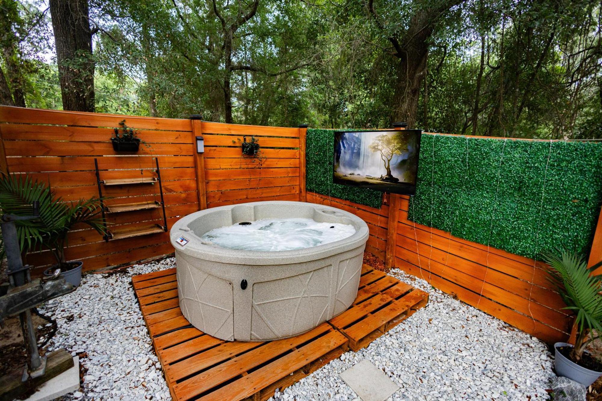 Serene Life Retreat Chipley Ngoại thất bức ảnh